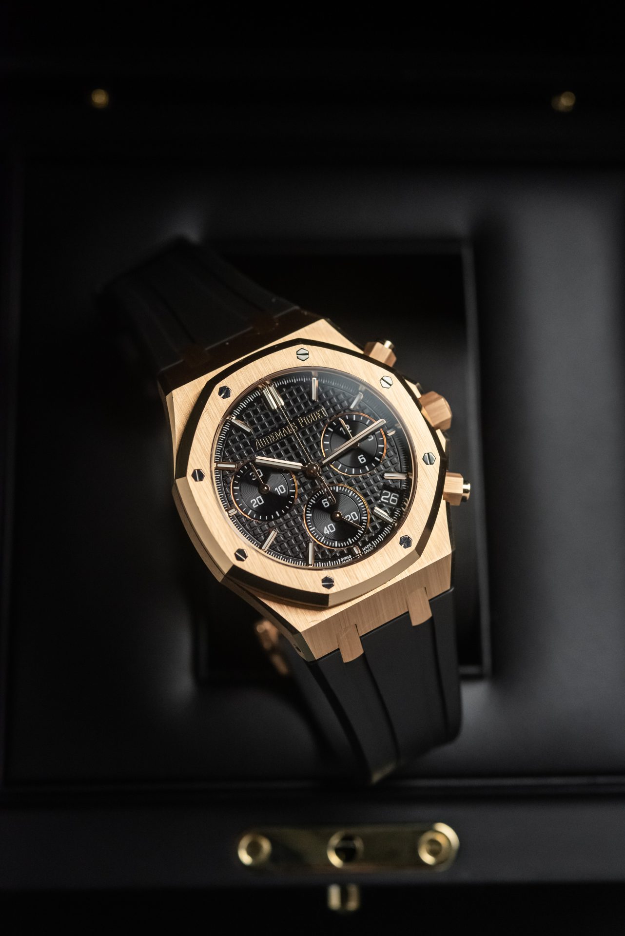 Audemars Piguet Royal Oak Chronograph ref. 26240 OR 50th Anniversary in Oro Rosa con Garanzia Tempus Orologi